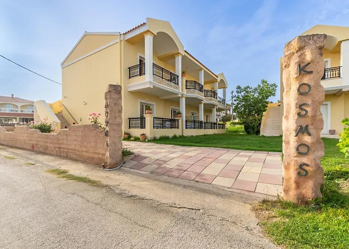 Kosmos St2 In Agios Stefanos 4* آغيوس ستيفانوس
