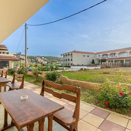 Kosmos St2 In Agios Stefanos Aparthotel